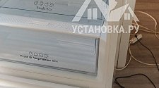 Перенавесить двери холодильника