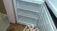 Установить двухкамерный холодильник Beko