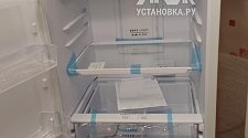 Установить новый отдельно стоящий холодильник Бирюса