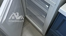 Перенавесить двери холодильника