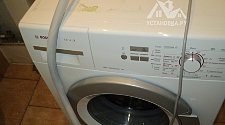 Установить стиральную машину Samsung WW65K42E08W в ванной