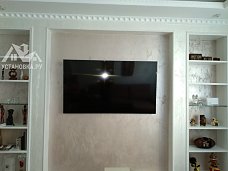 Установить телевизор на кронштейн Samsung UE65NU7400U