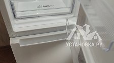 Установить холодильник