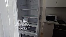 Перенавесить двери холодильника