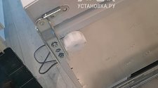 Перевесить двери на холодильнике