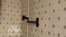 Установить/подвесить и настроить телевизор