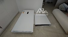 Перевесить двери с электронным дисплеем на новом отдельно стоящем холодильнике