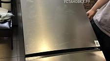 Перевесить двери на холодильнике