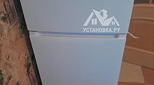 Установить холодильник