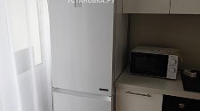 Перенавесить двери холодильника