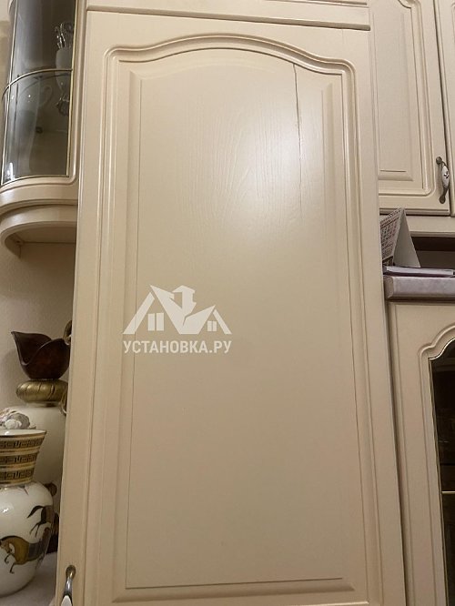 Установить холодильник