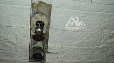 Установить стиральную машину LG в коридоре