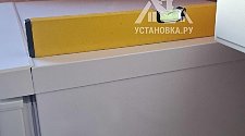 Установить холодильник или морозильник/Перенавесить двери холодильника