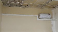 Установить два кондиционера